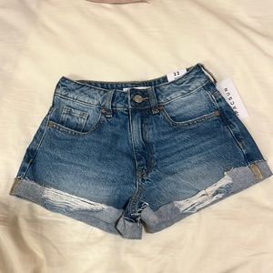 Pacsun Mom Short